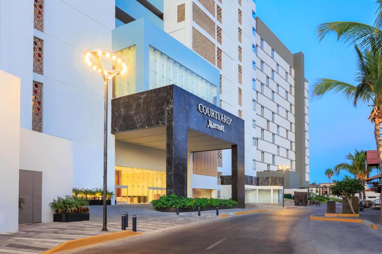 Courtyard By Marriott Hotel Mazatlan