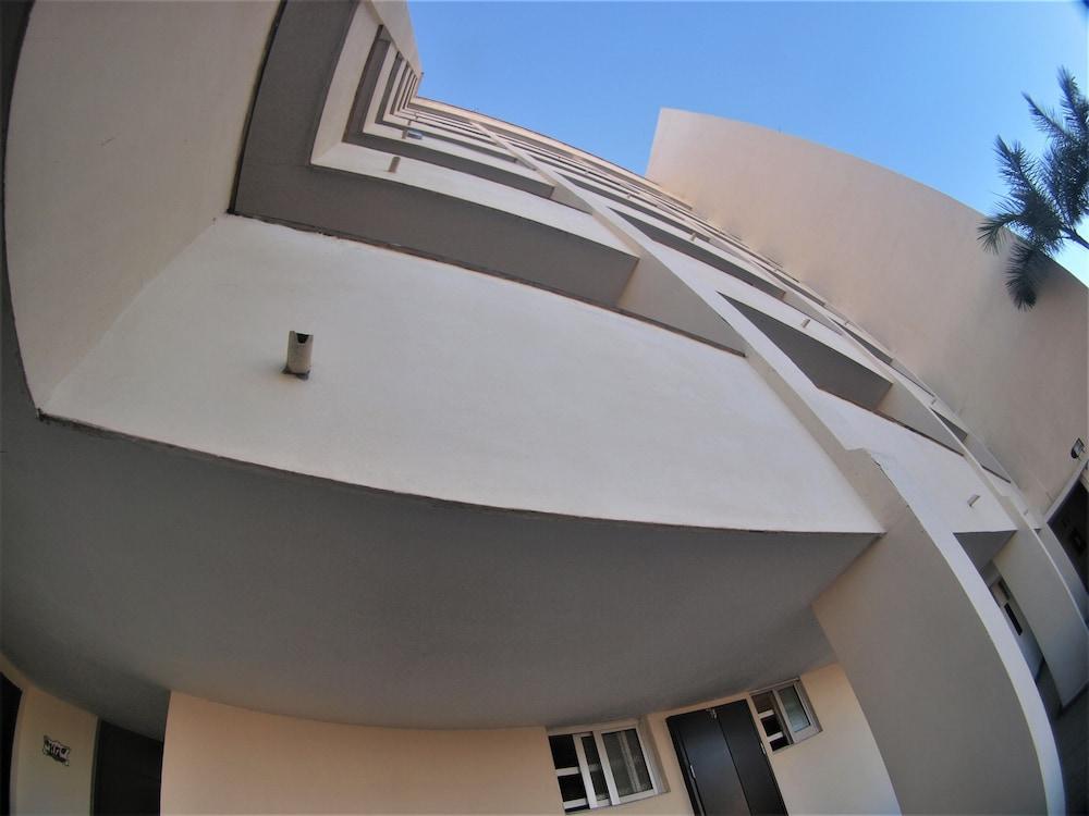 Hotel Hacienda Sea View 3*