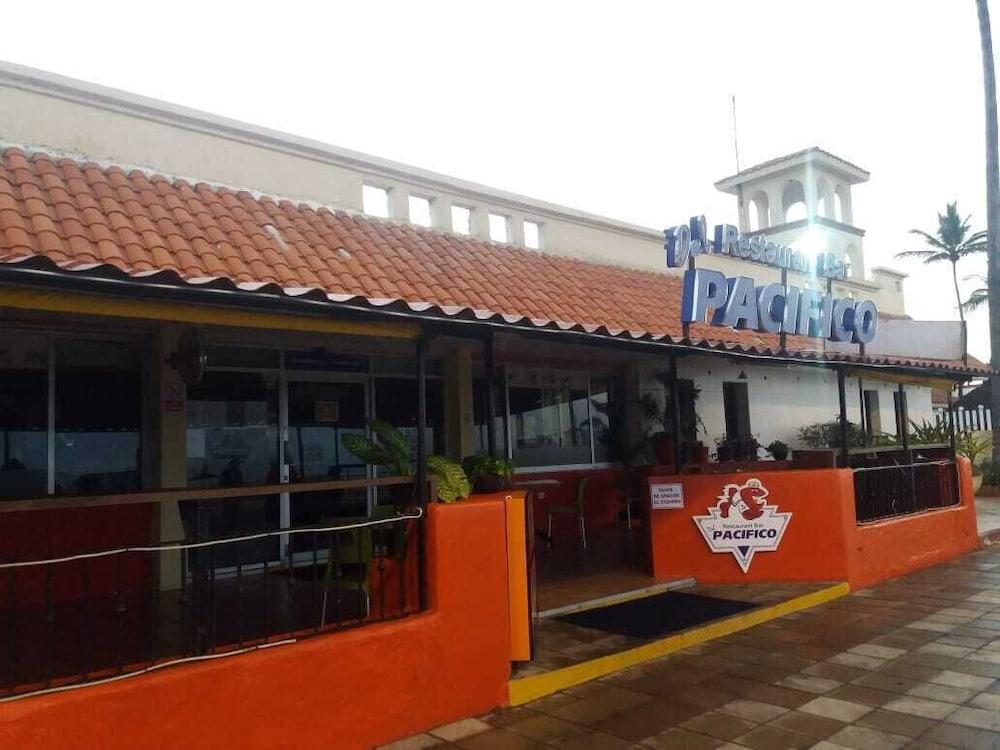 Hotel Sands Arenas