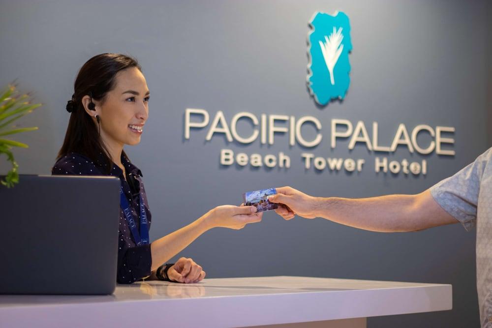 Hotel Pacific Palace Tower 4*