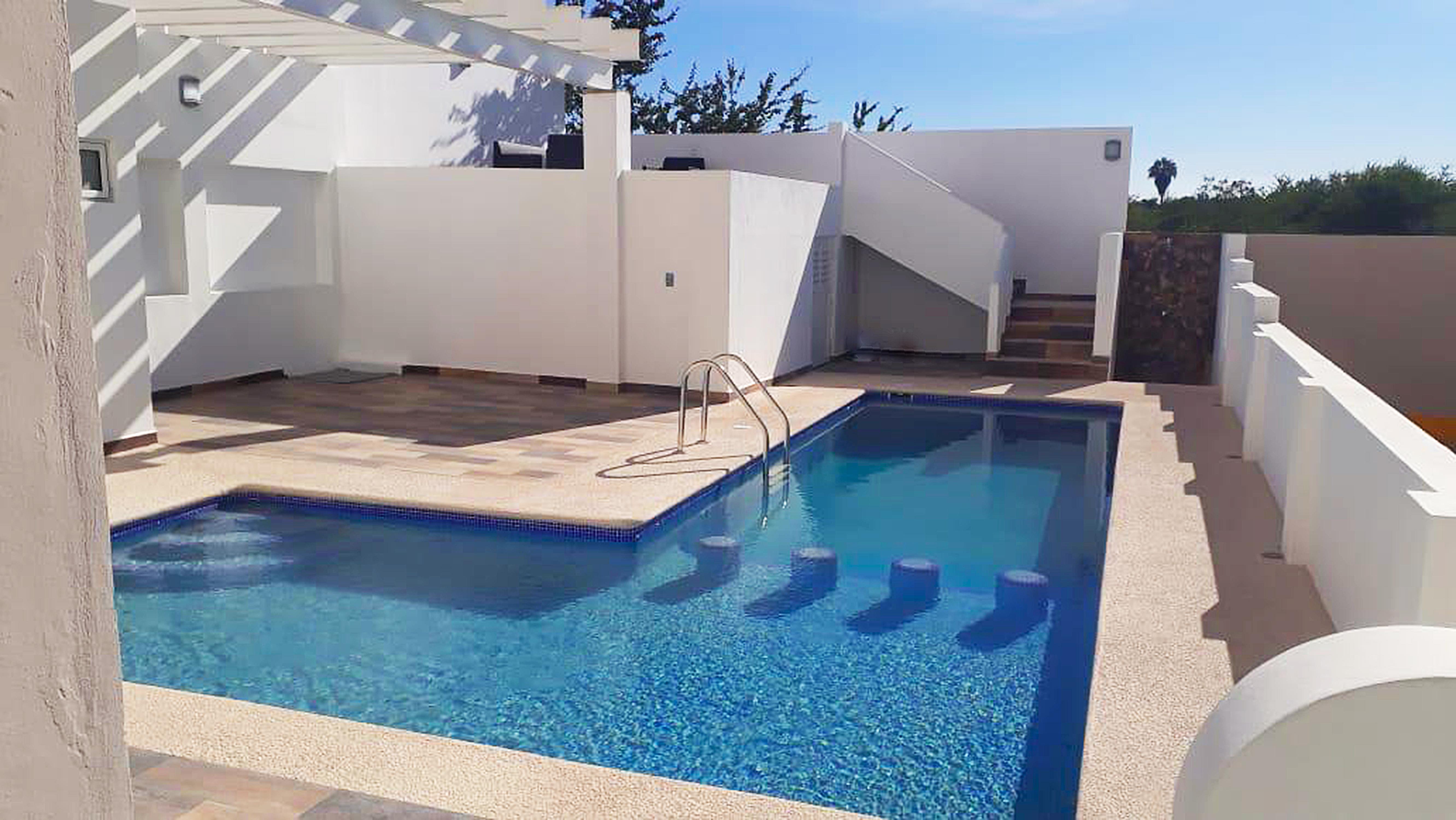 Marina 3*
