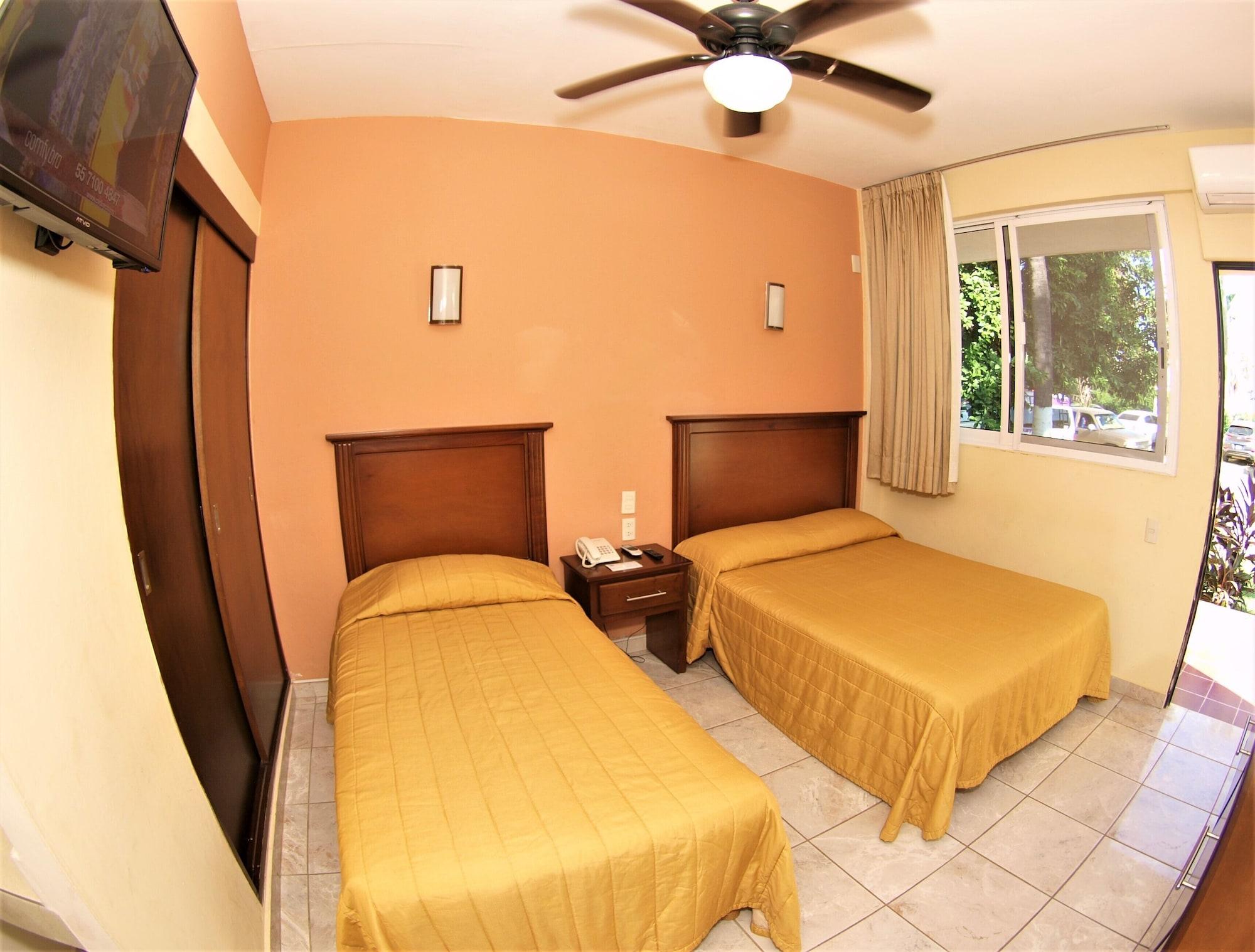 Hotel Jacarandas