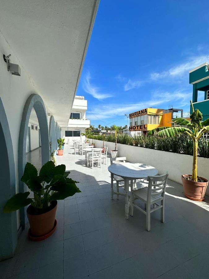 Creta & 3*