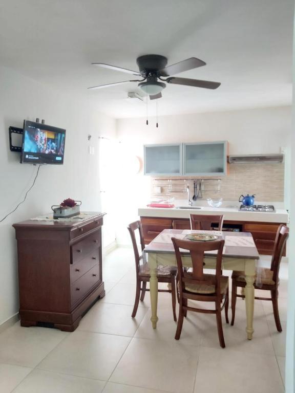 Amplio En Zona Residencial Bien Ubicada Cerca Del Mar Apartment *