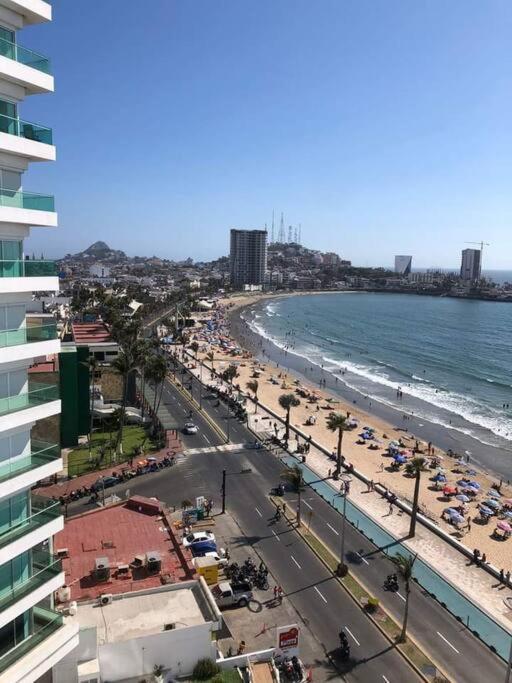 Marina Del Sol - Beautiful 2 Bdrm Sleeps 8 -ocean Front