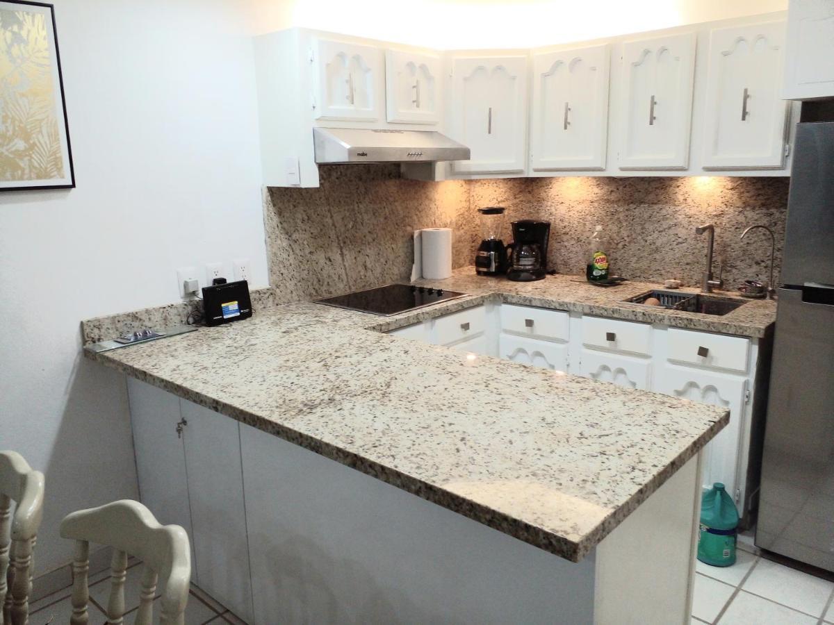 Marina Del Sol - Beautiful 2 Bdrm Sleeps 8 -ocean Front *