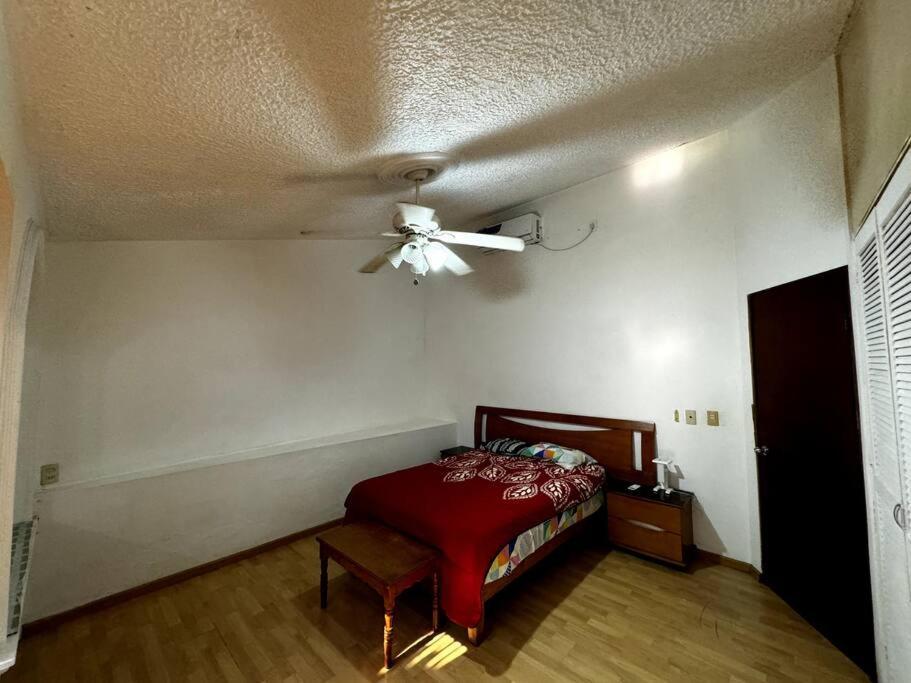 Casa Enfrente Del Mar Y Malecon! Holiday home *