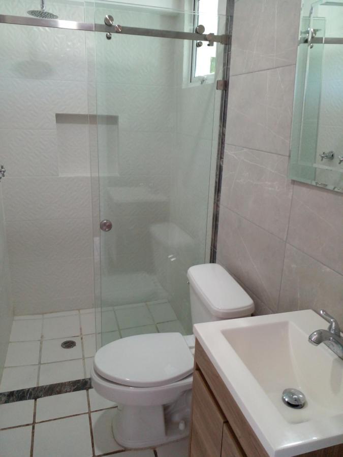 Apartment Marina Del Sol - Beautiful 2 Bdrm Sleeps 8 -ocean Front