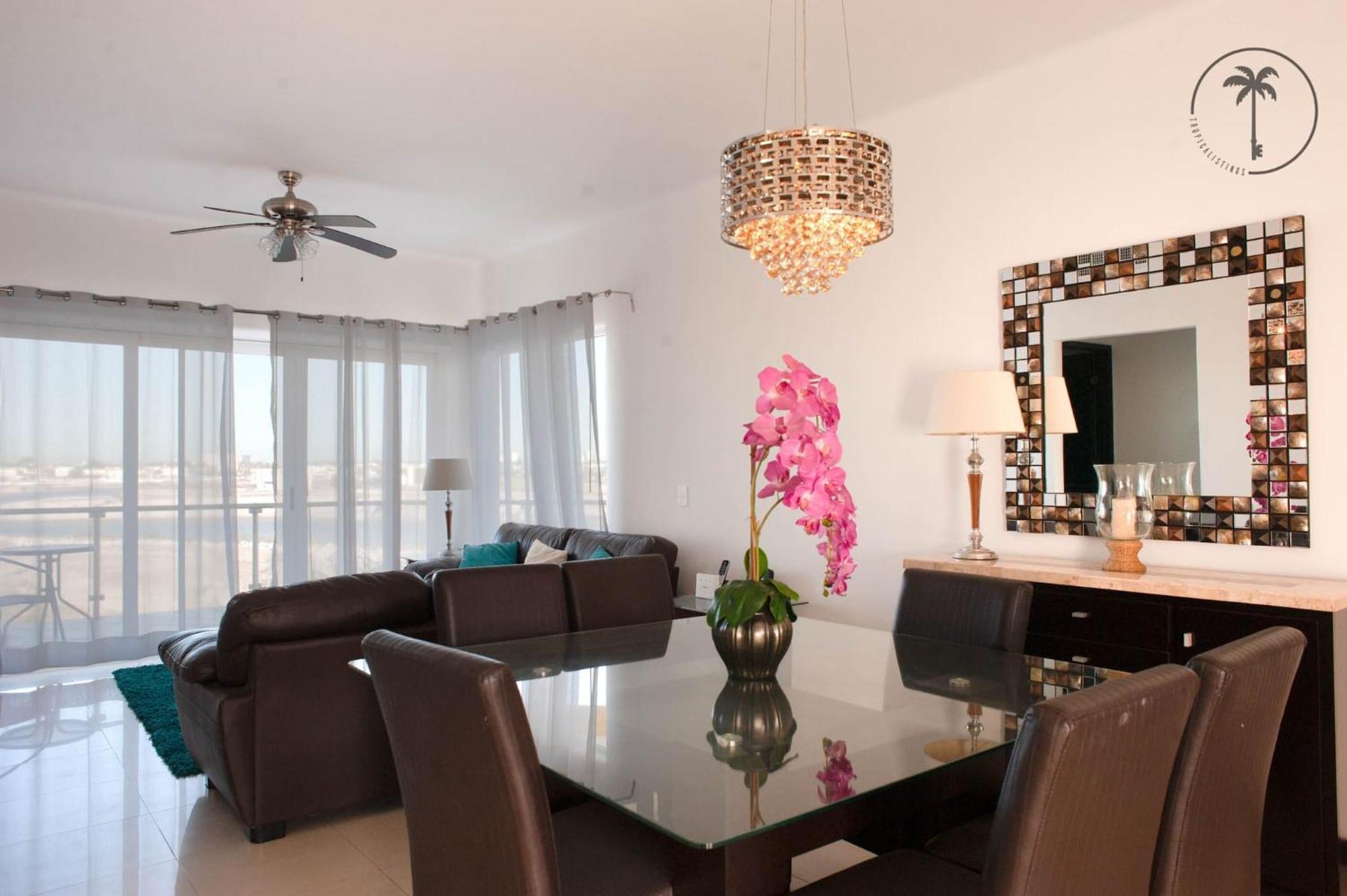Apartment Spacious With Pool Facing The Ocean In - Marina