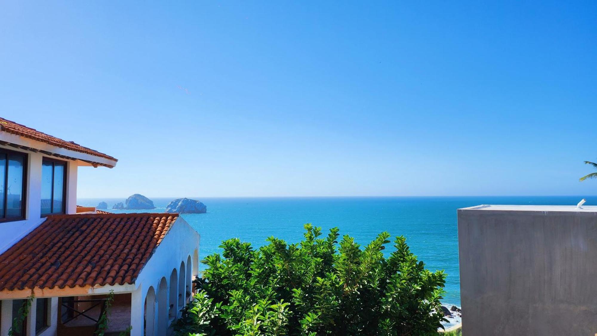 Hill House - Mazatlan