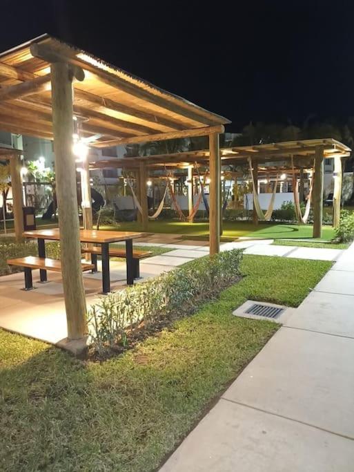 Apartamento Departamento Planta Baja, A 1 Minuto De La Playa.