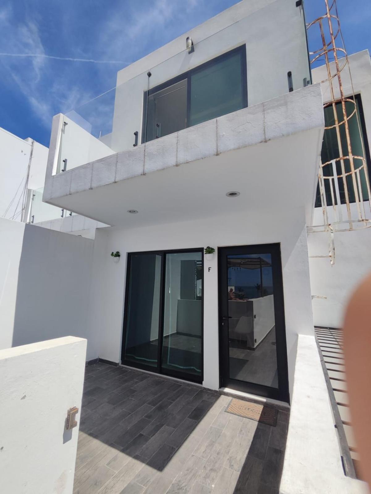 Apartment Pent-house A Media Cuadra Del Malecon, Hookipa Tower!