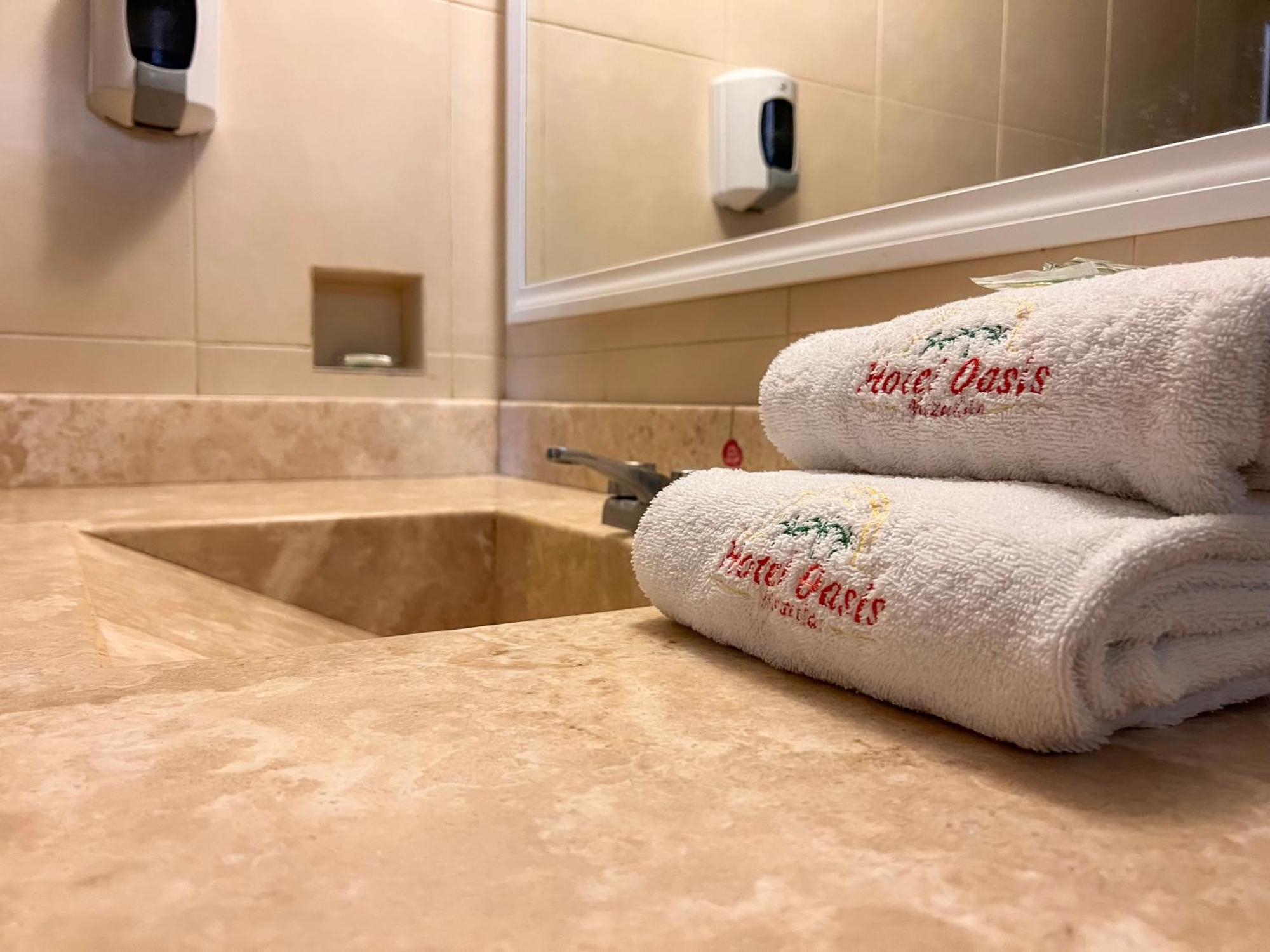Hotel Oasis 3*