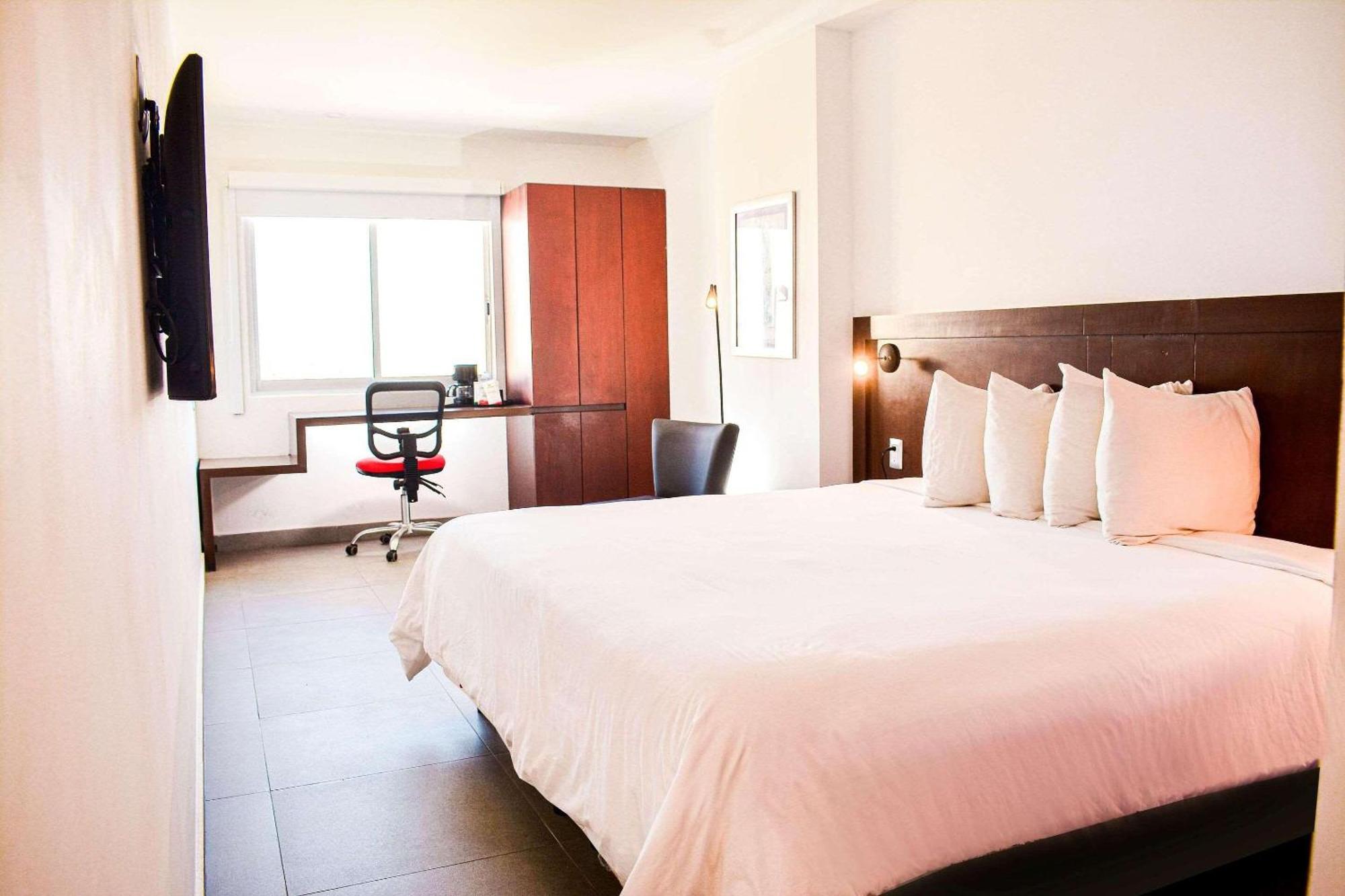 Park By Radisson Inn 4*