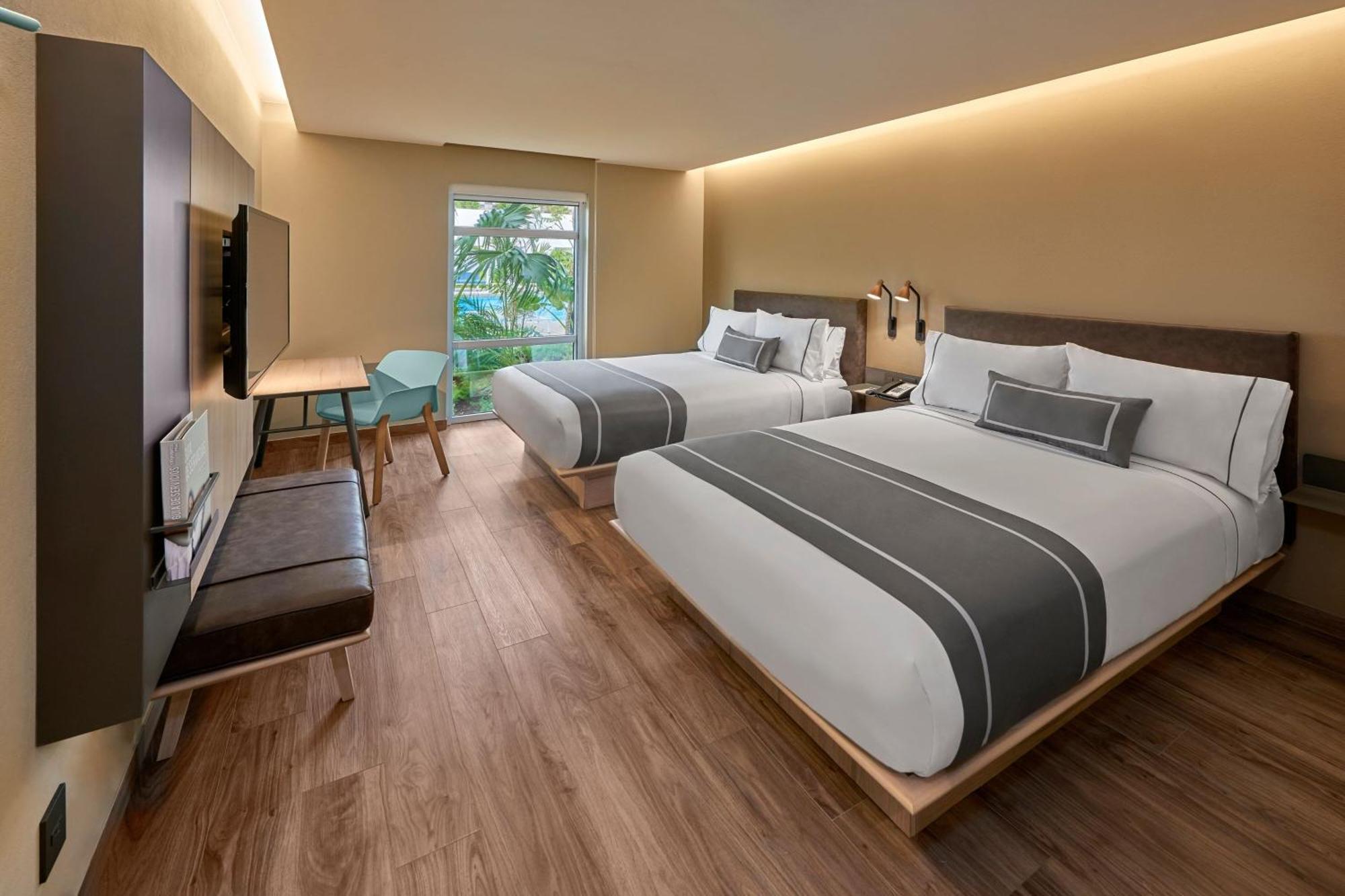 Hotel Express By Marriott Mazatlán