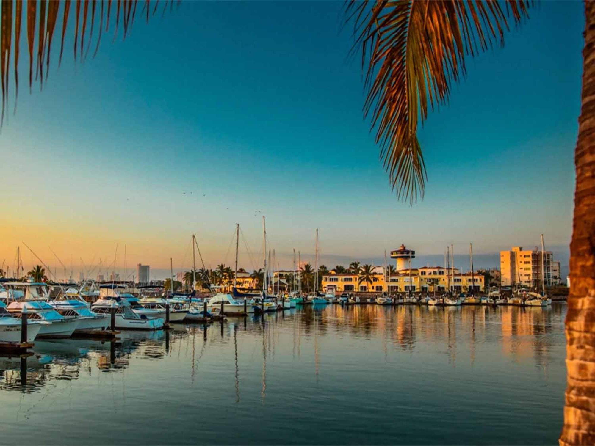 Departamento Isla Marina Con Alberca Mazatlan