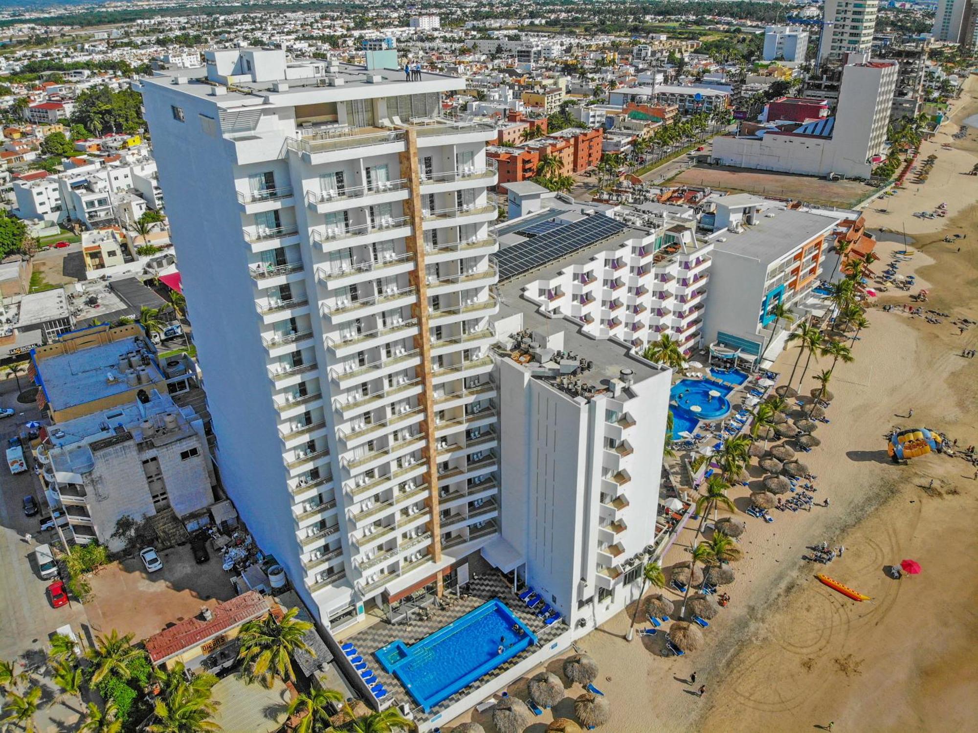 Pacific Palace Tower Hotel 4*