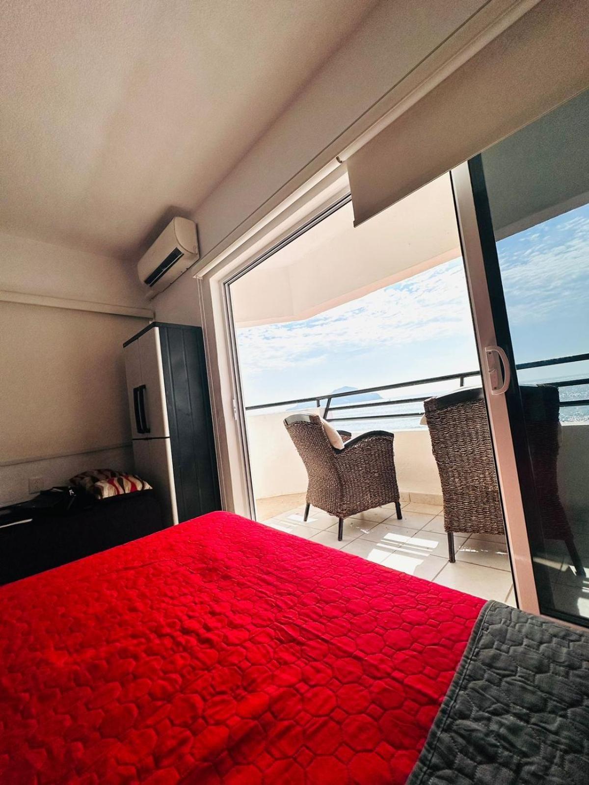 *loft Con Balcon En Playa De Zona Dorada Mazatlan* Apartment *