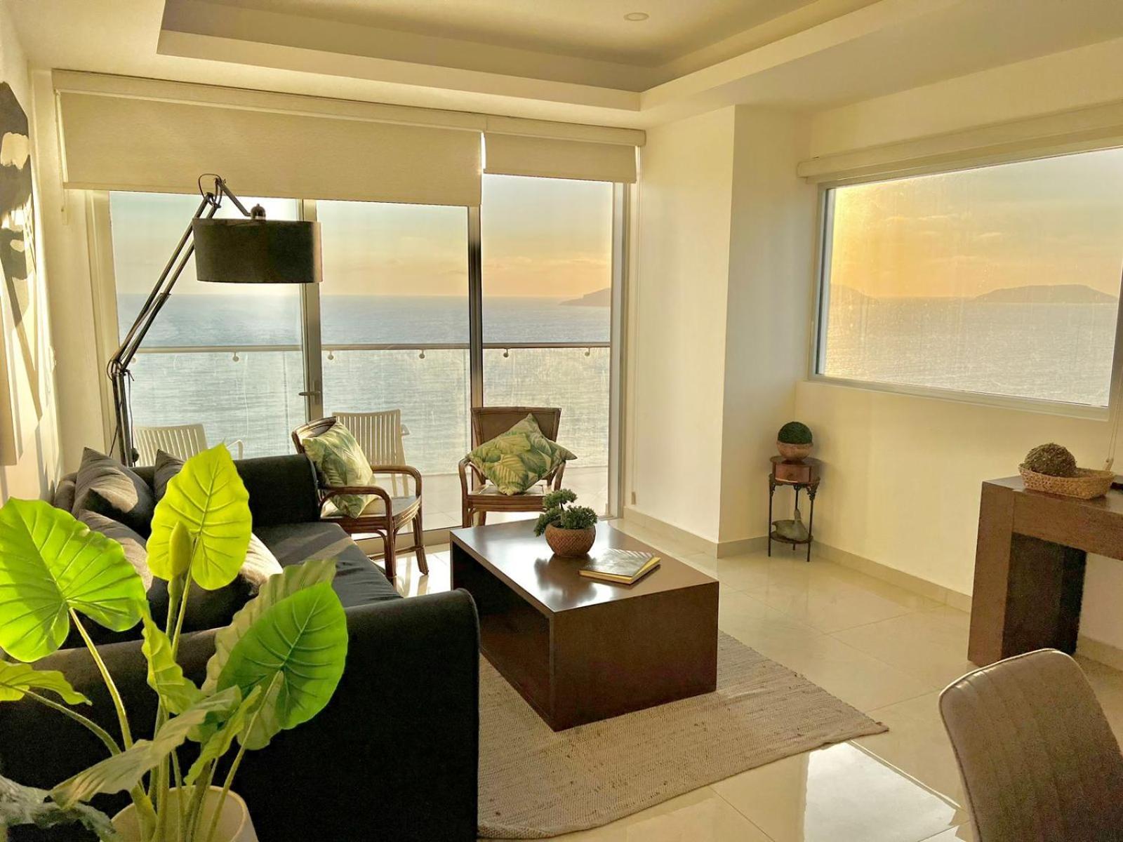 Sunset View Malecón 1401 Vista Panoramica Al Mar Apartamento *