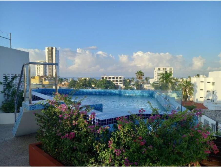 Malecon,playa,espacio,alberca Apartment Mazatlan