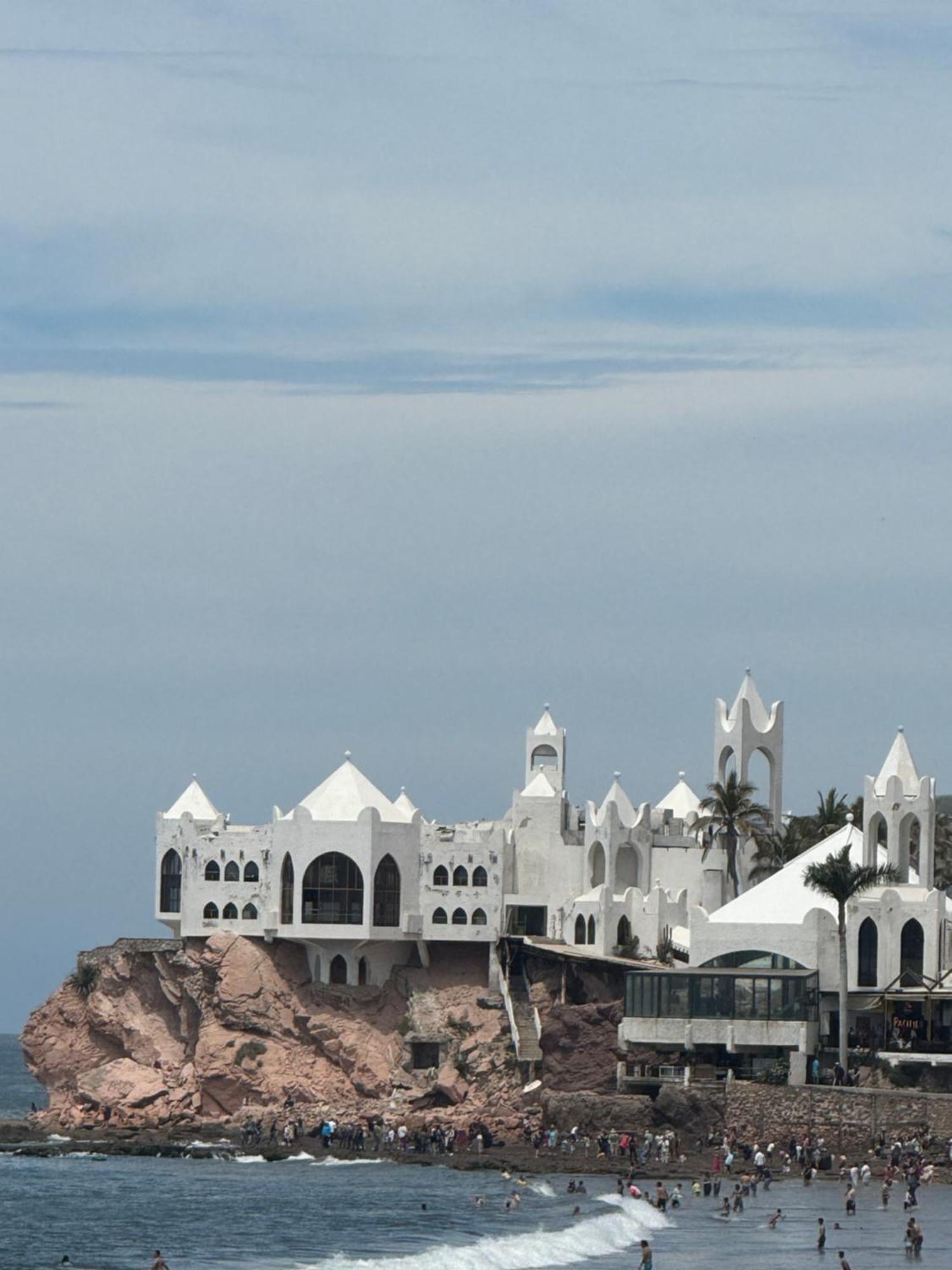 Depa Minimalista Gran Plaza Malecon * Mazatlan