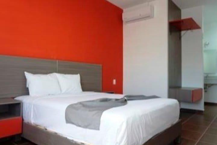 Alo Select Hotel 3*