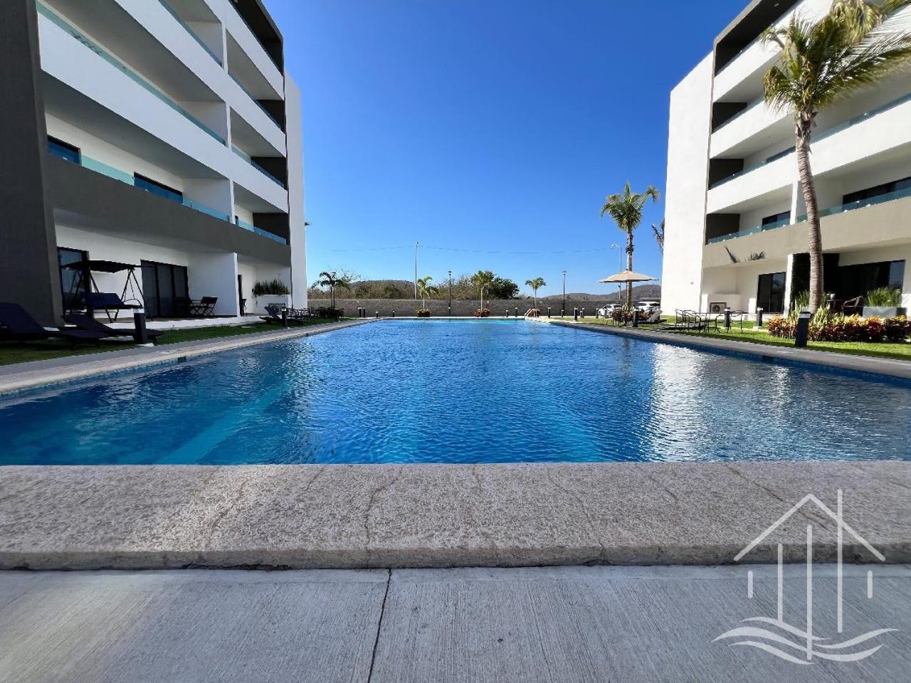 New~promo~2 Queen Beds~near Beach~poolside~sleep 6 Apartamento
