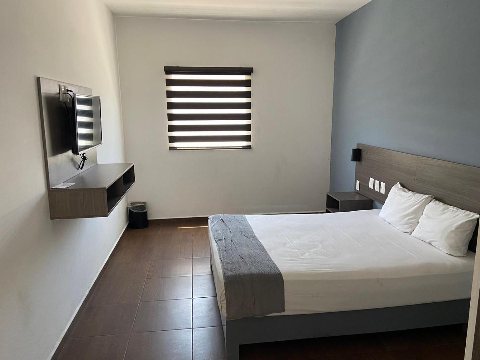 Alo Select Hotel 3*