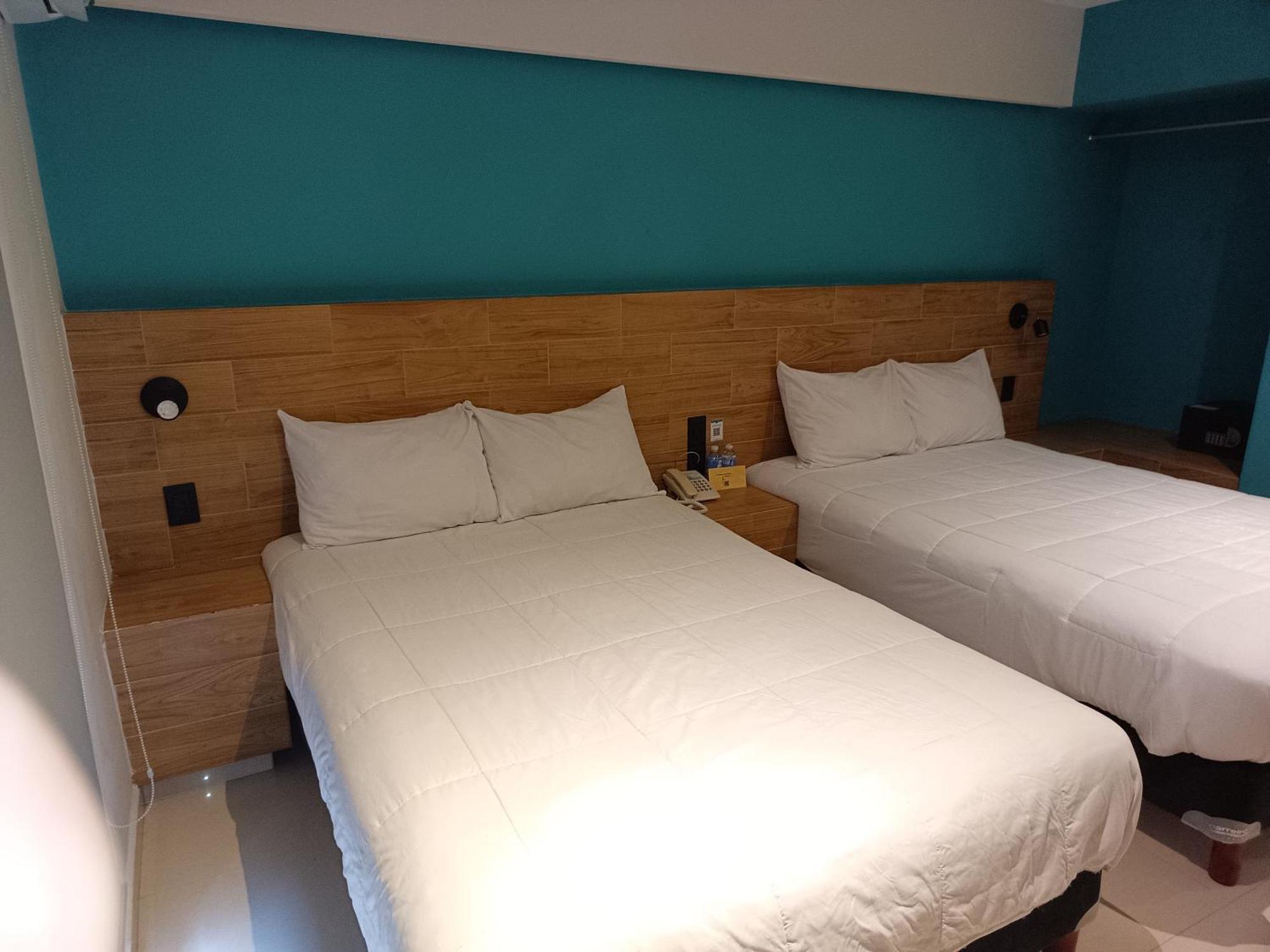 Kavia Hotel