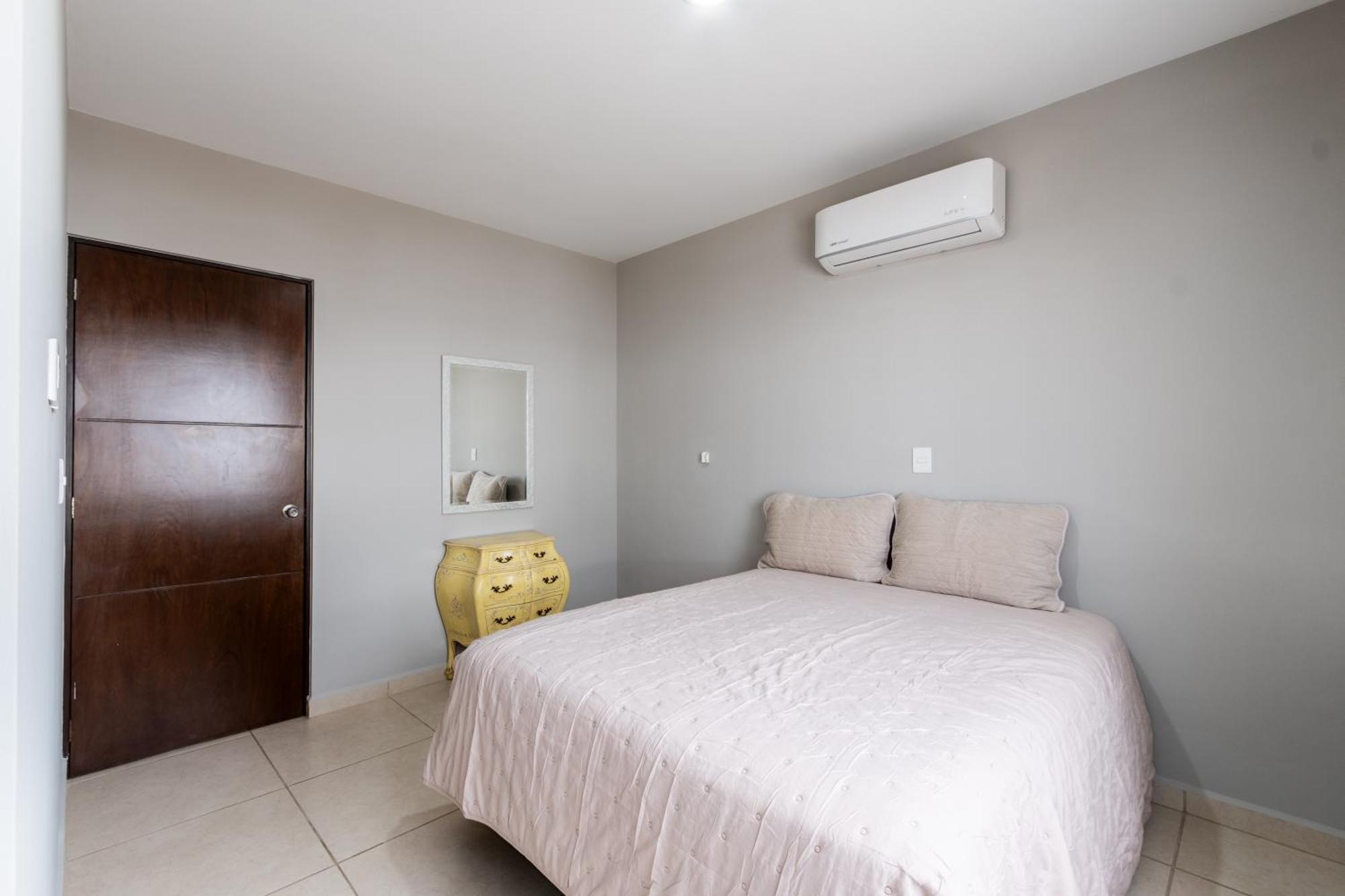 Apartment Comoda Casa En Cerritos Con Alberca *