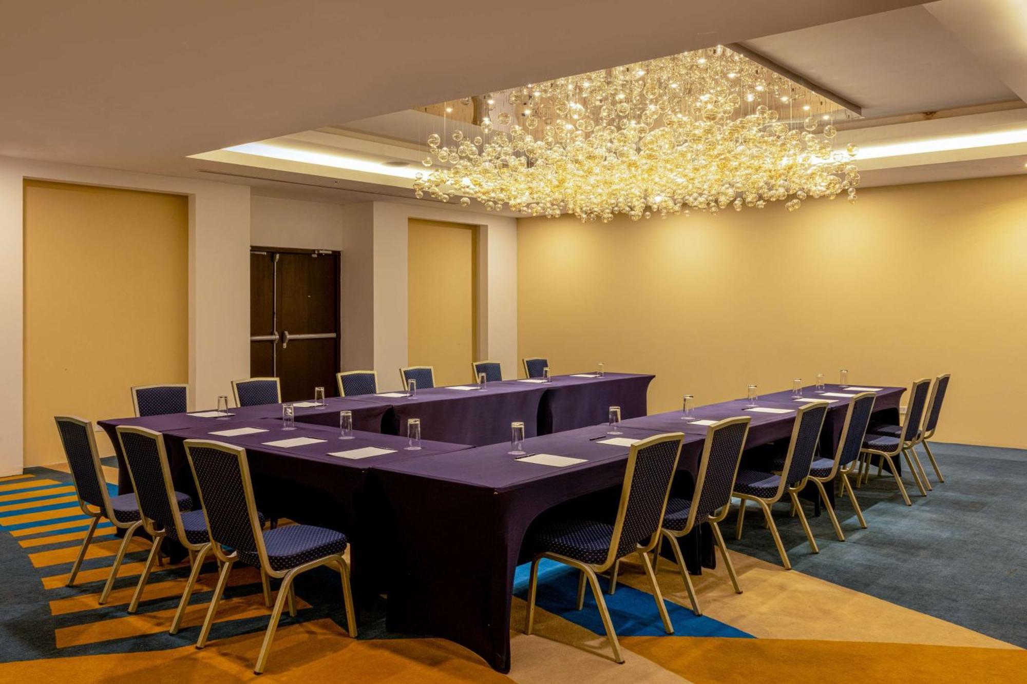 Doubletree By Hilton Mazatlan, Sin Resort