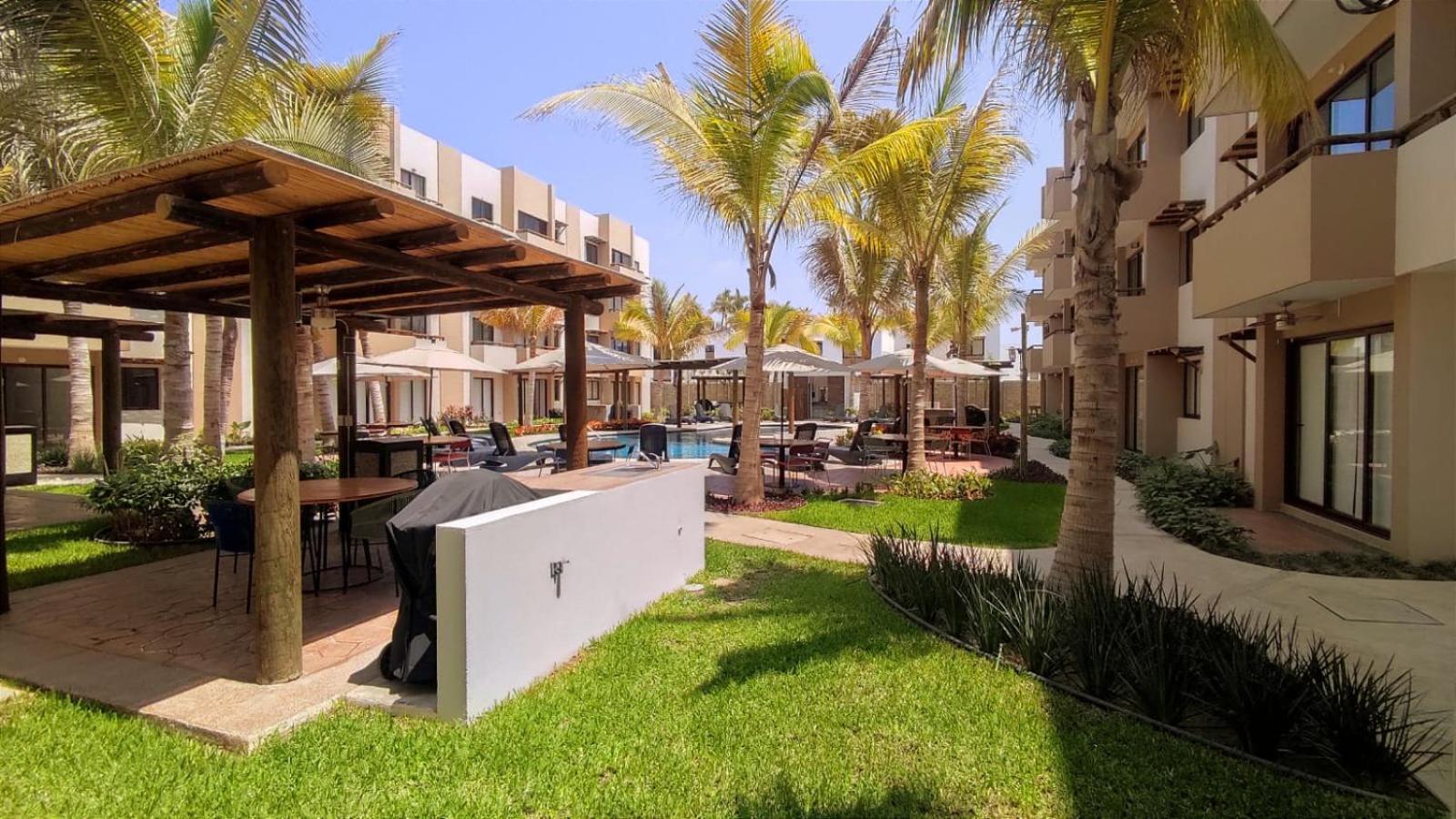 Ambar Espectacular Area De Alberca A 100 Mts Playa Mazatlan