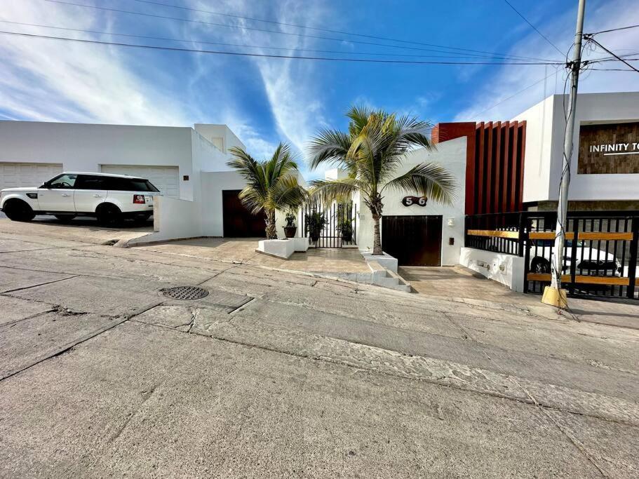 Casa De Playa Frente Al Malecon Сasa de vacaciones Mazatlán