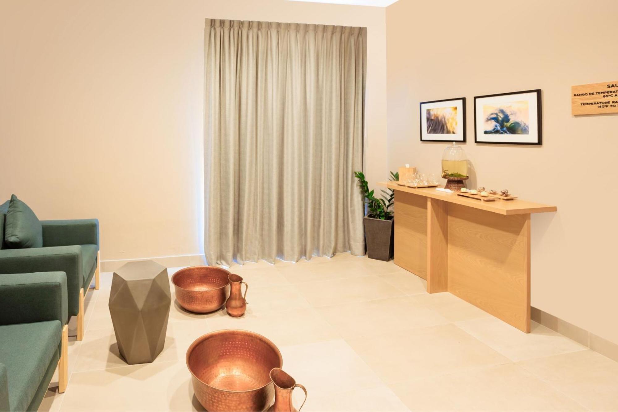 Courtyard By Marriott Hotel 5*