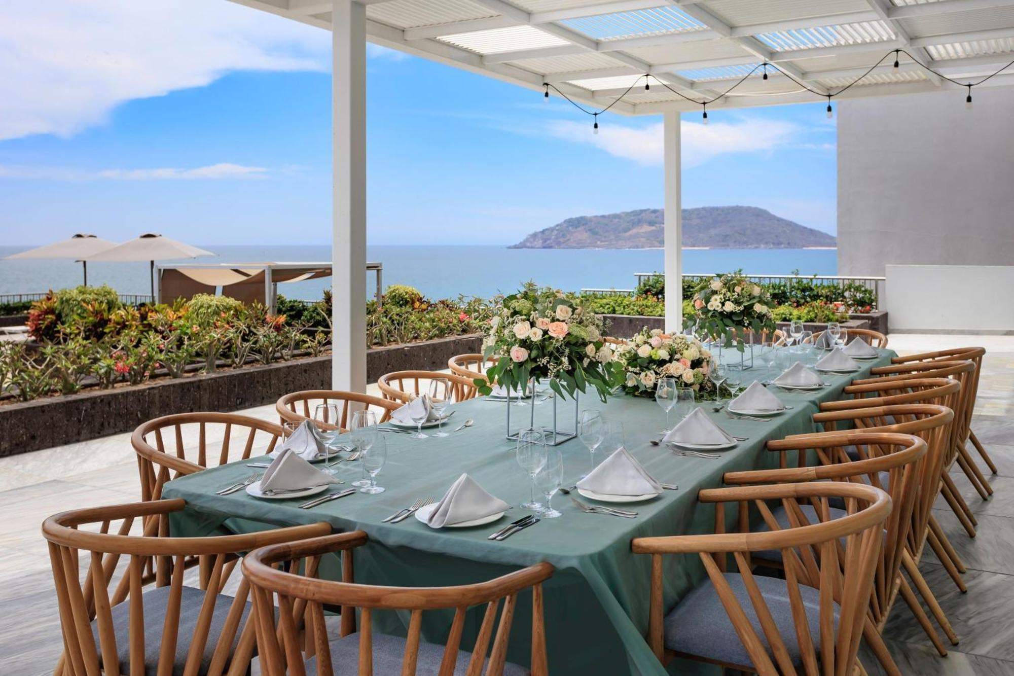 Courtyard By Marriott Hotel Mazatlan