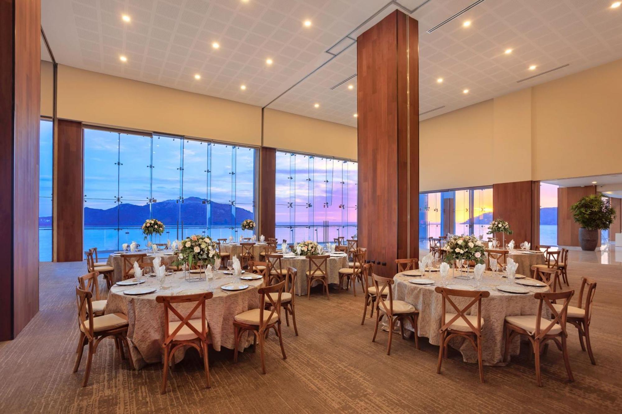 Hotel Courtyard By Marriott