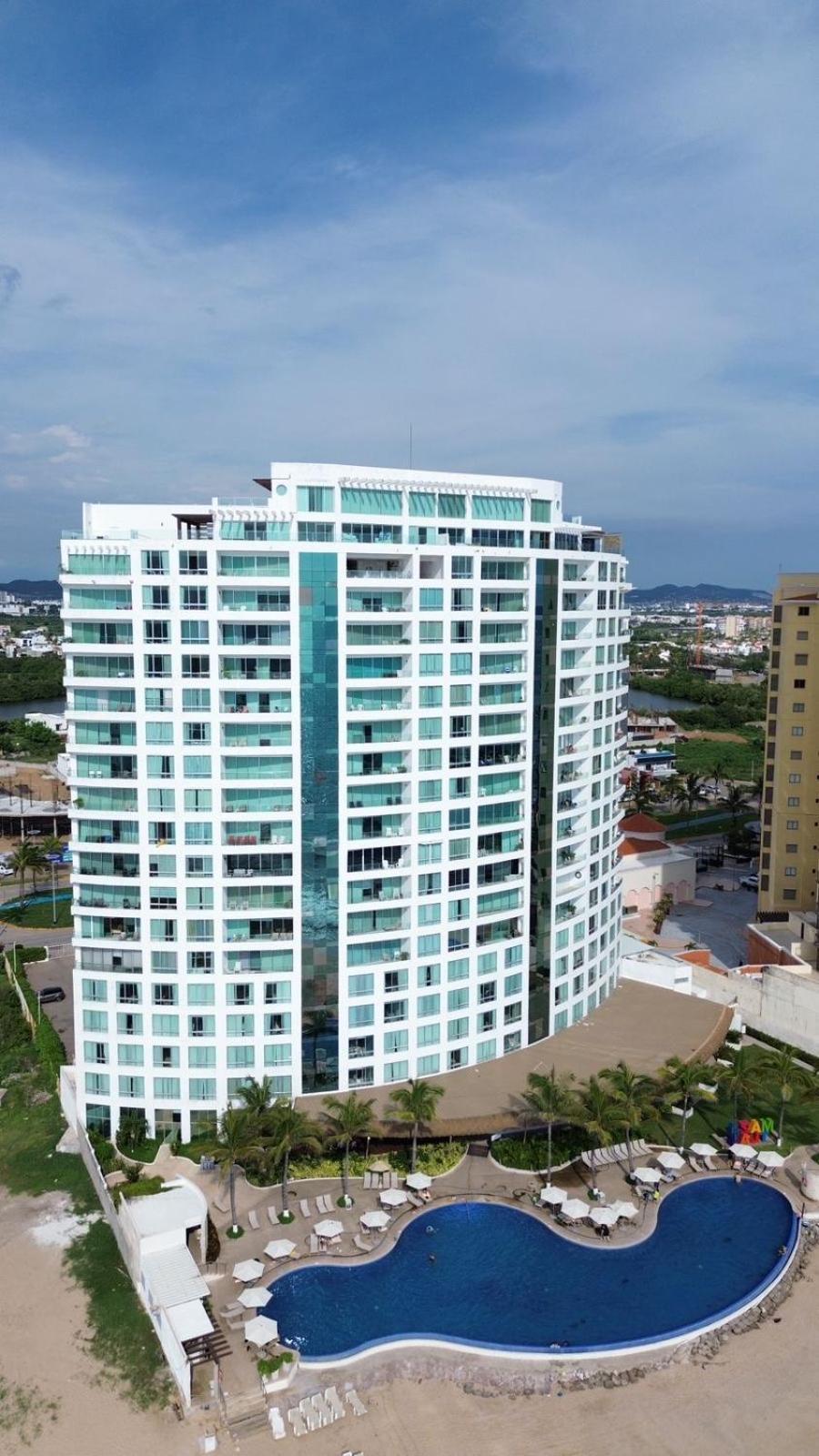 Crown Park Royal * Mazatlán