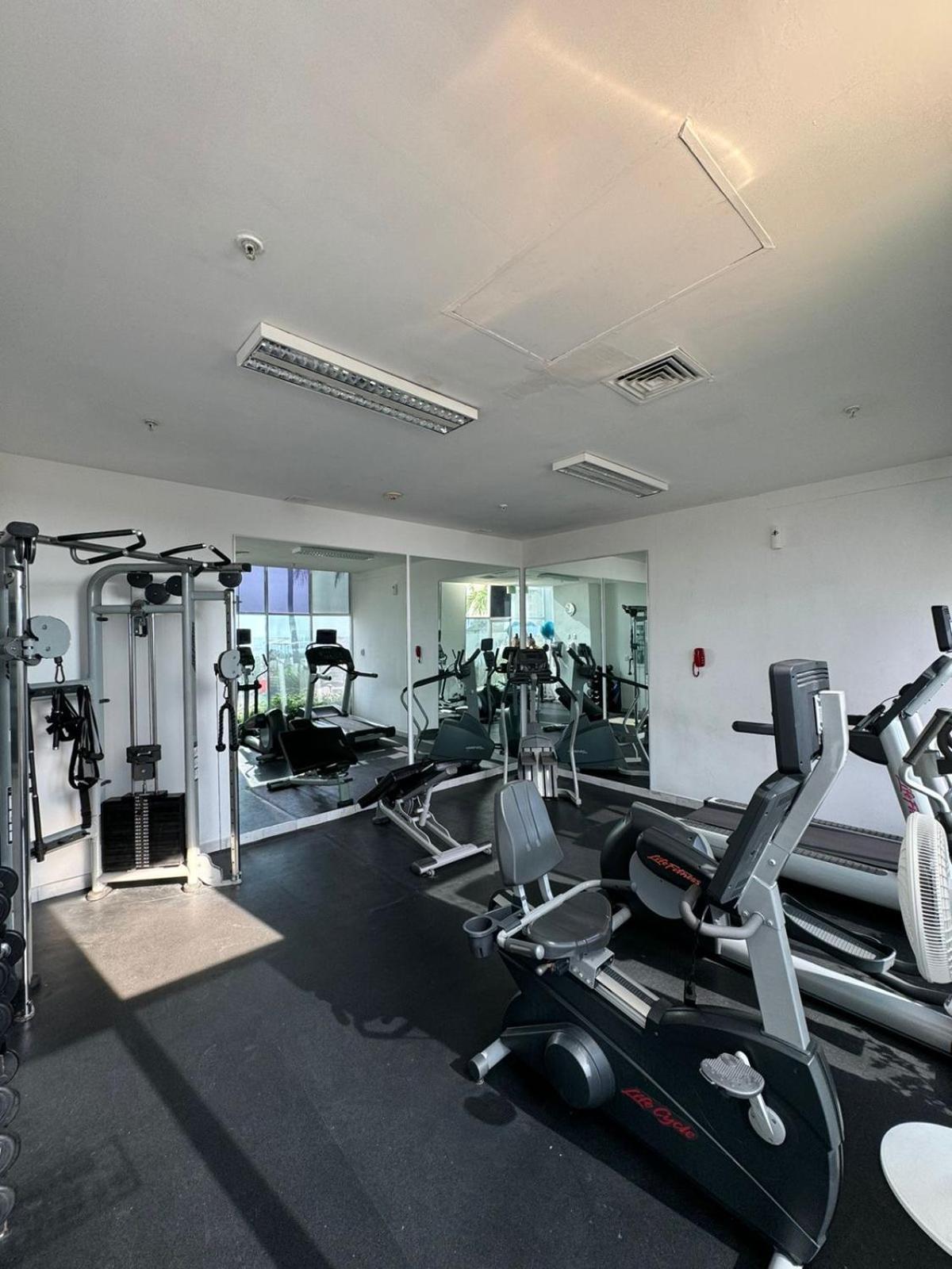 Apartamento Crown Park Royal *