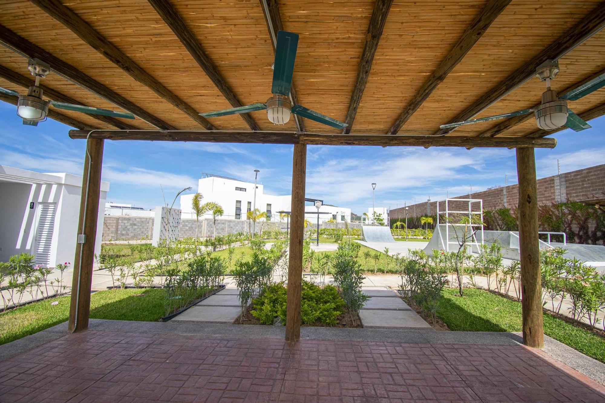 Make Memories At Almarena Residential 1567 Holiday home *