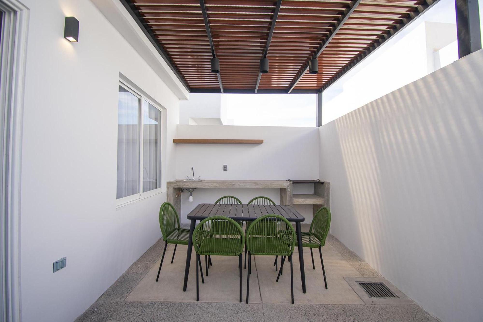 Make Memories At Almarena Residential 1567 Holiday home
