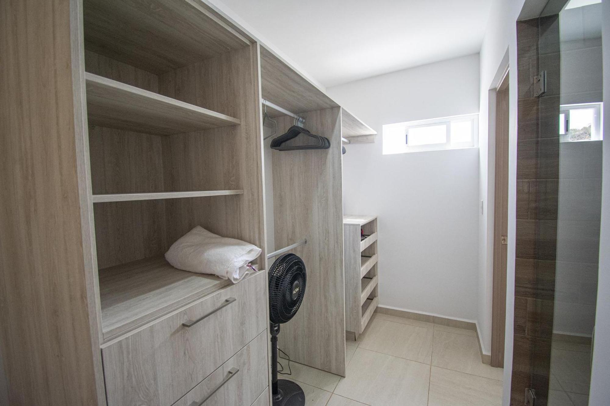 Make Memories At Almarena Residential 1567