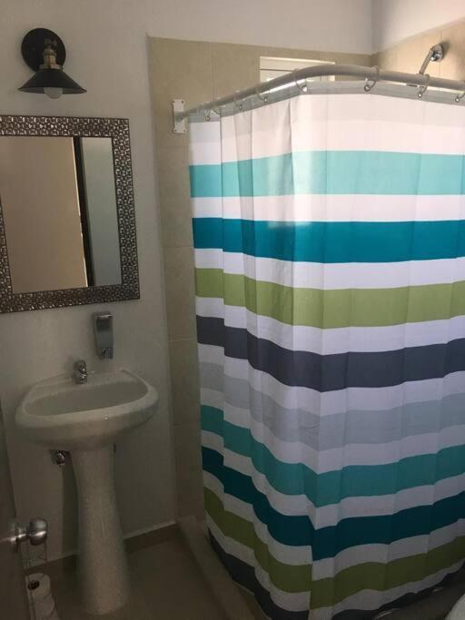 Moderno Alberca A 800 Metros De Playa Apartment *