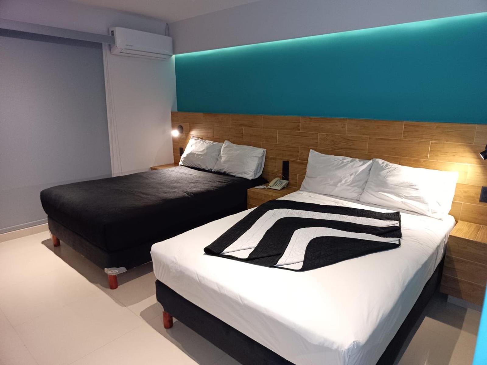 Kavia Hotel