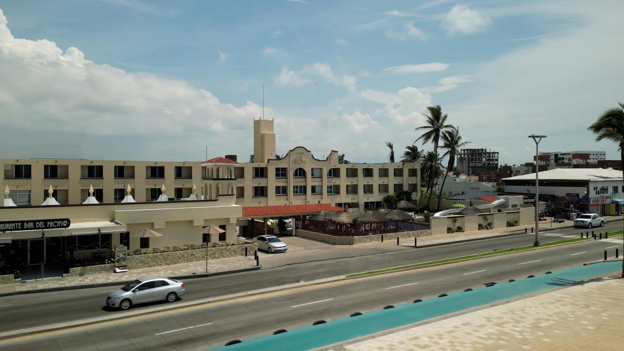 Hotel Sands Arenas