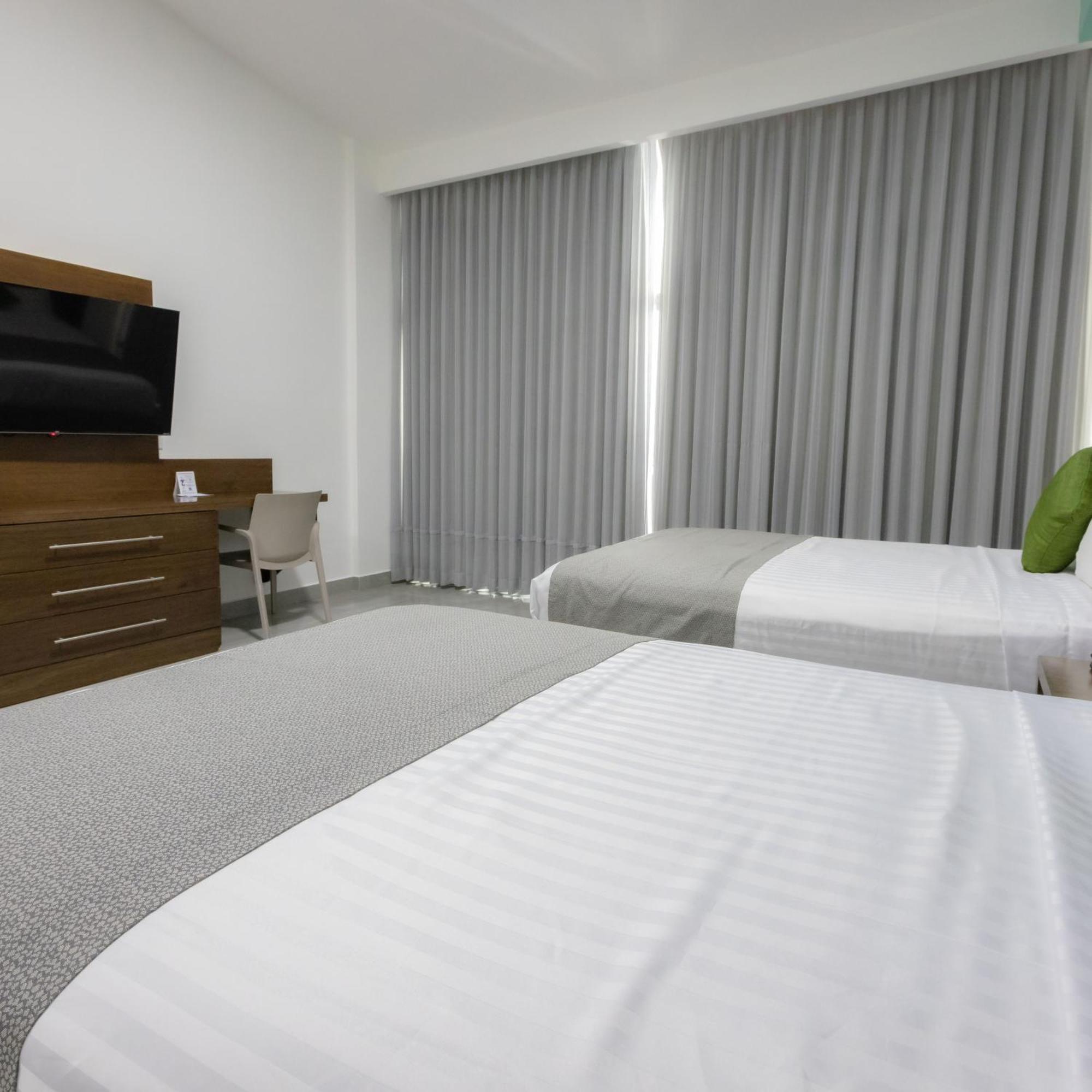 Hotel Solamar 4*