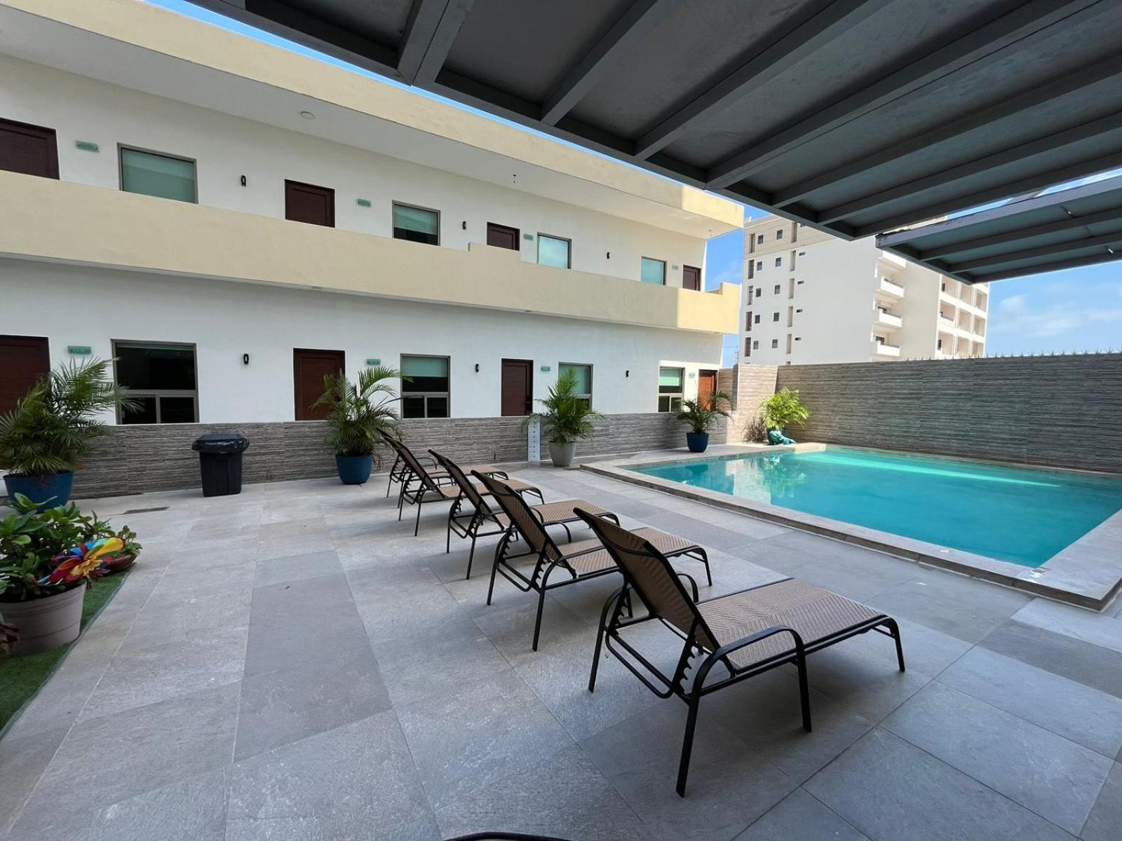 Ave Hotel 3*