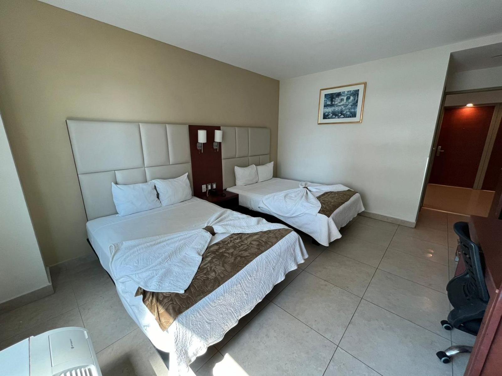 Ave Hotel Mazatlán