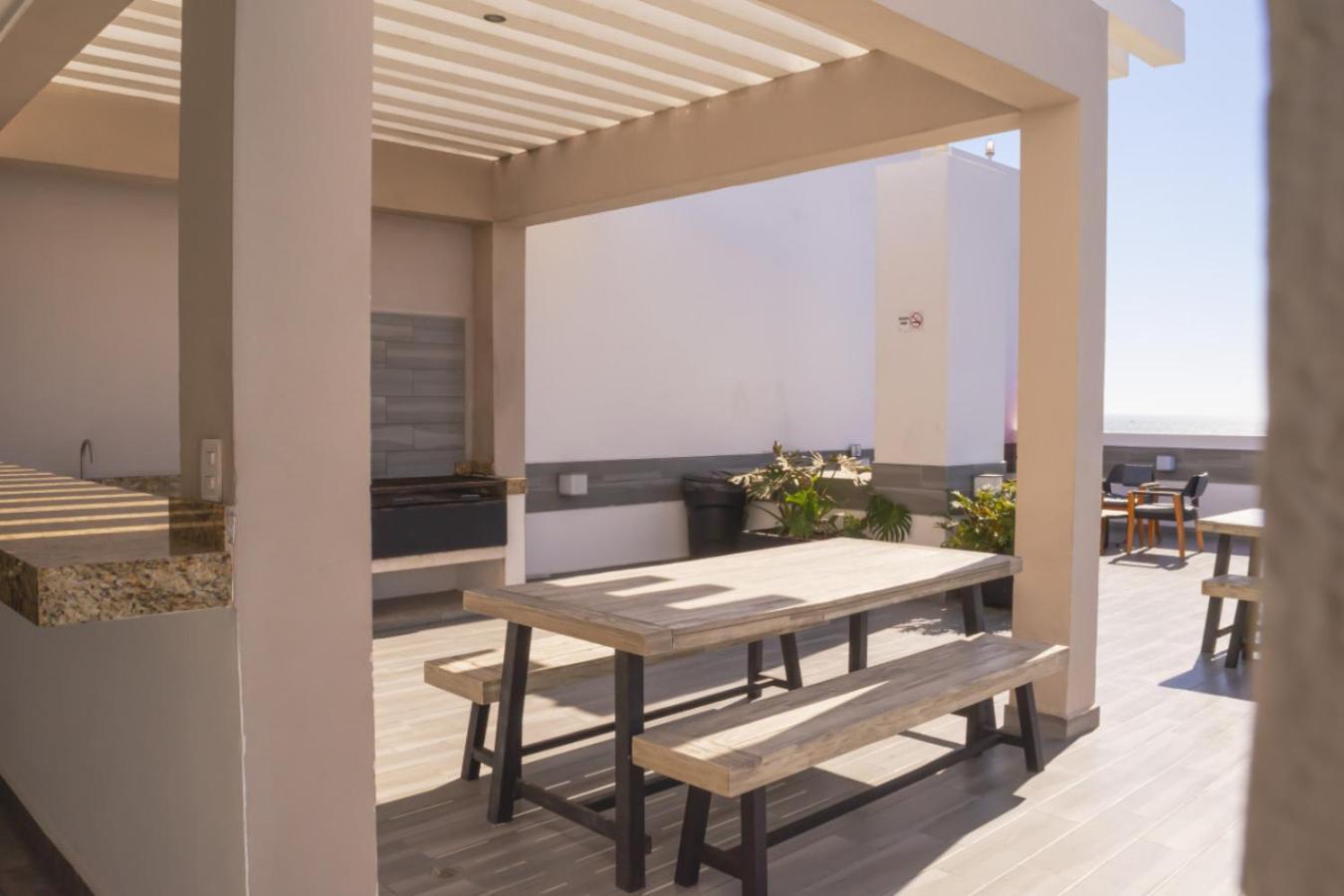 Apartment Cerca Del Malecon Y Playa, Alberca By G P S Rentas *