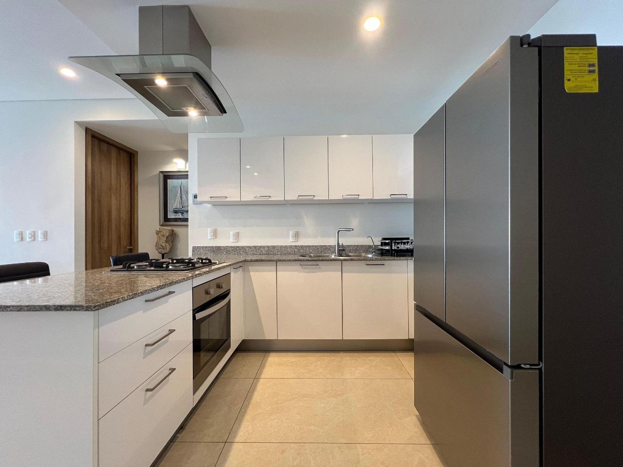 Departamento En Con Acceso A La Playa Y Alberca Comun #704 Torre Norte *
