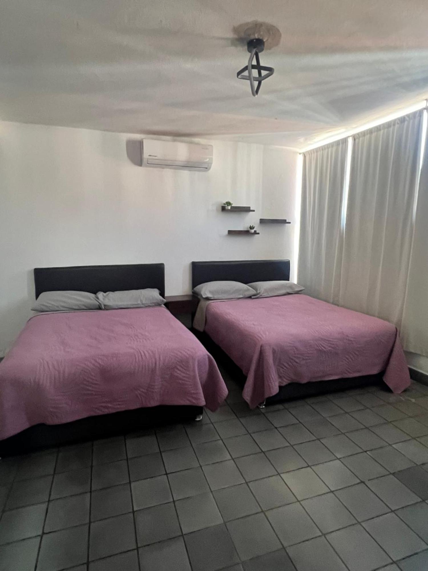 Pensión Casa Carlota *